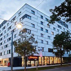 Hampton By Hilton Messe Hotel