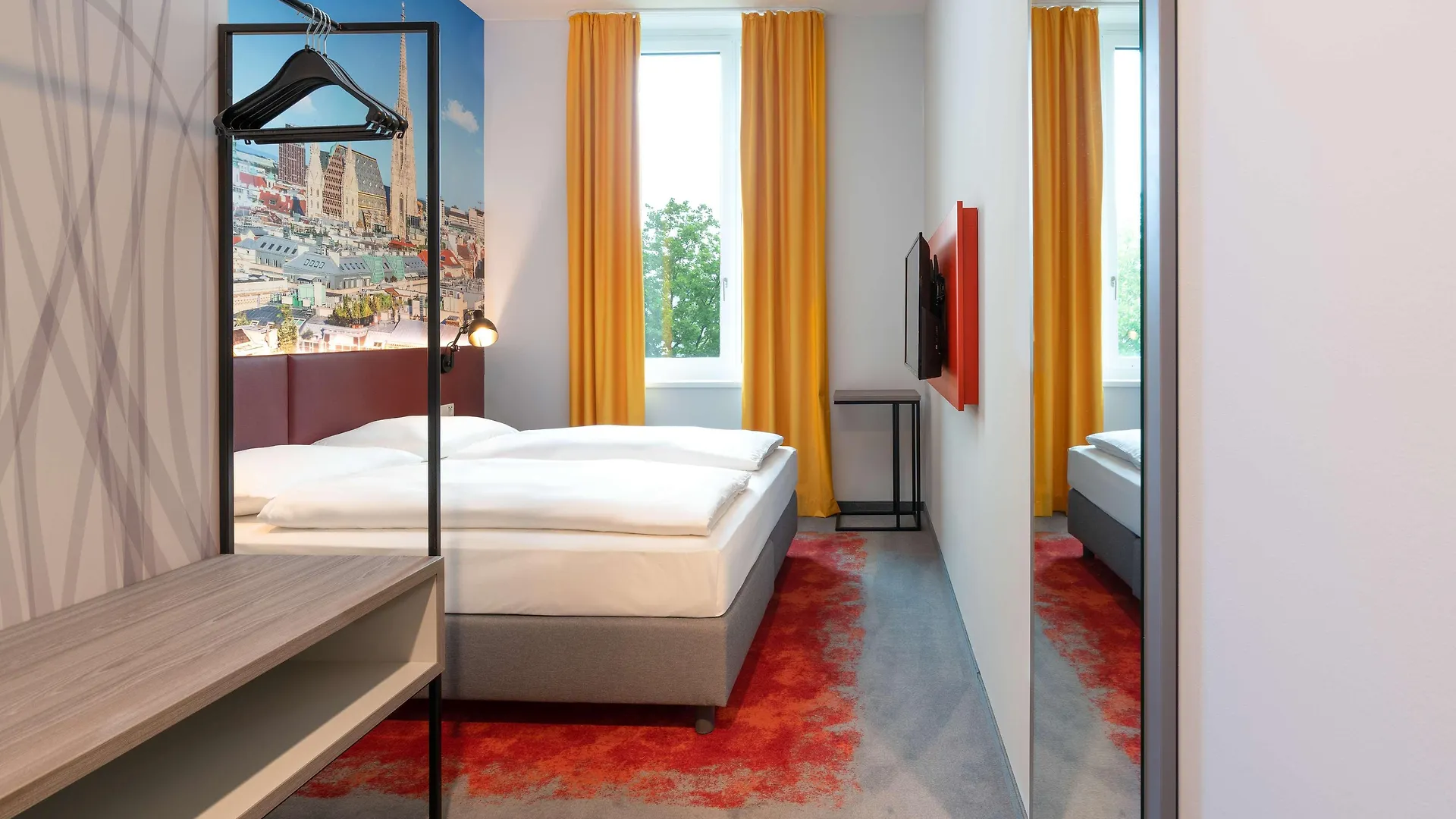 Campanile Vienna South Hotel