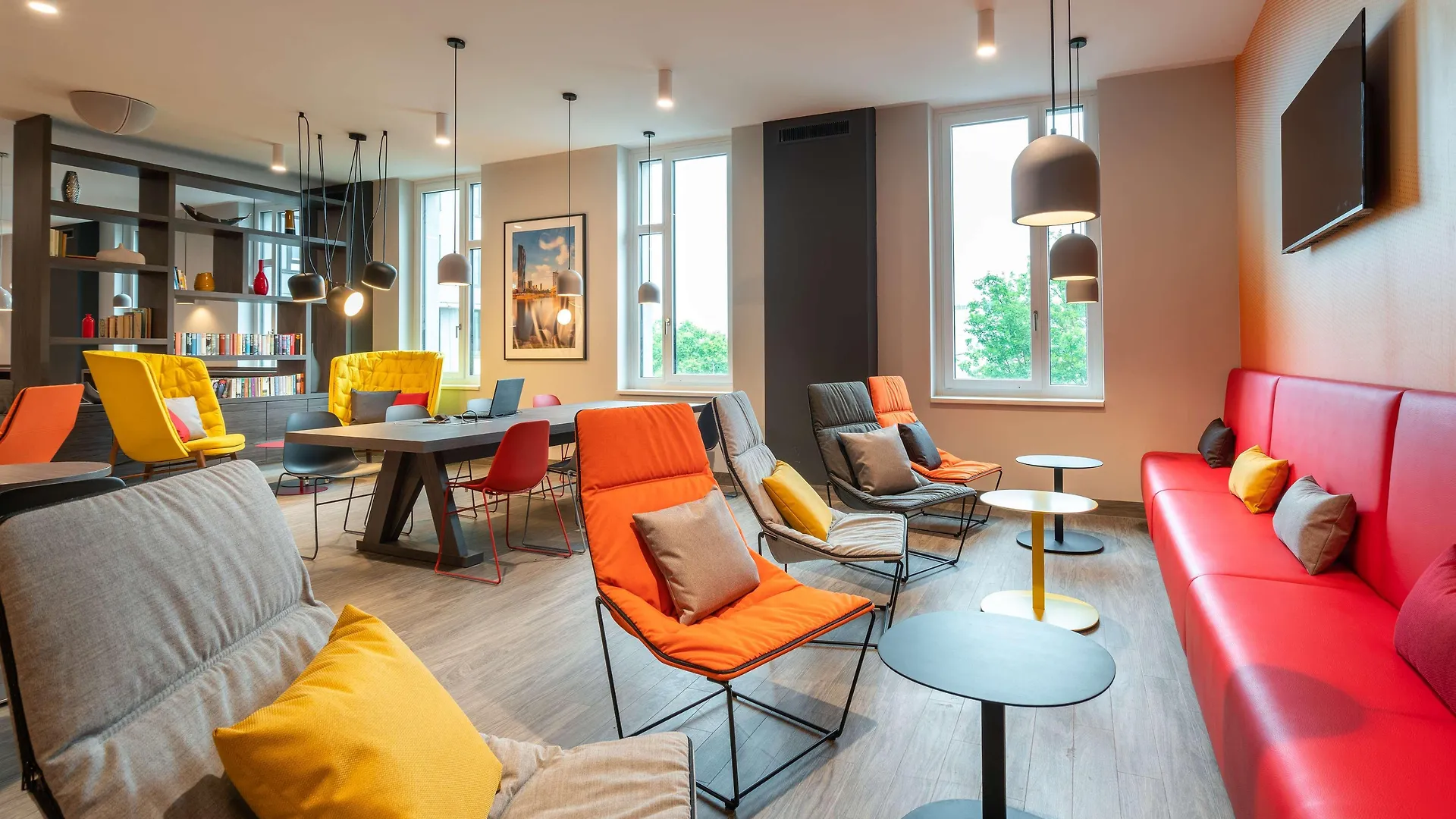 Campanile Vienna South Hotell